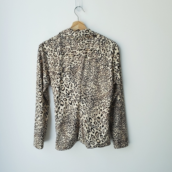 Leopard Print Wrap Top - Picture 8 of 10